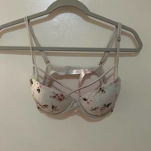 Victoria’s Secret Pink bra size 34 C